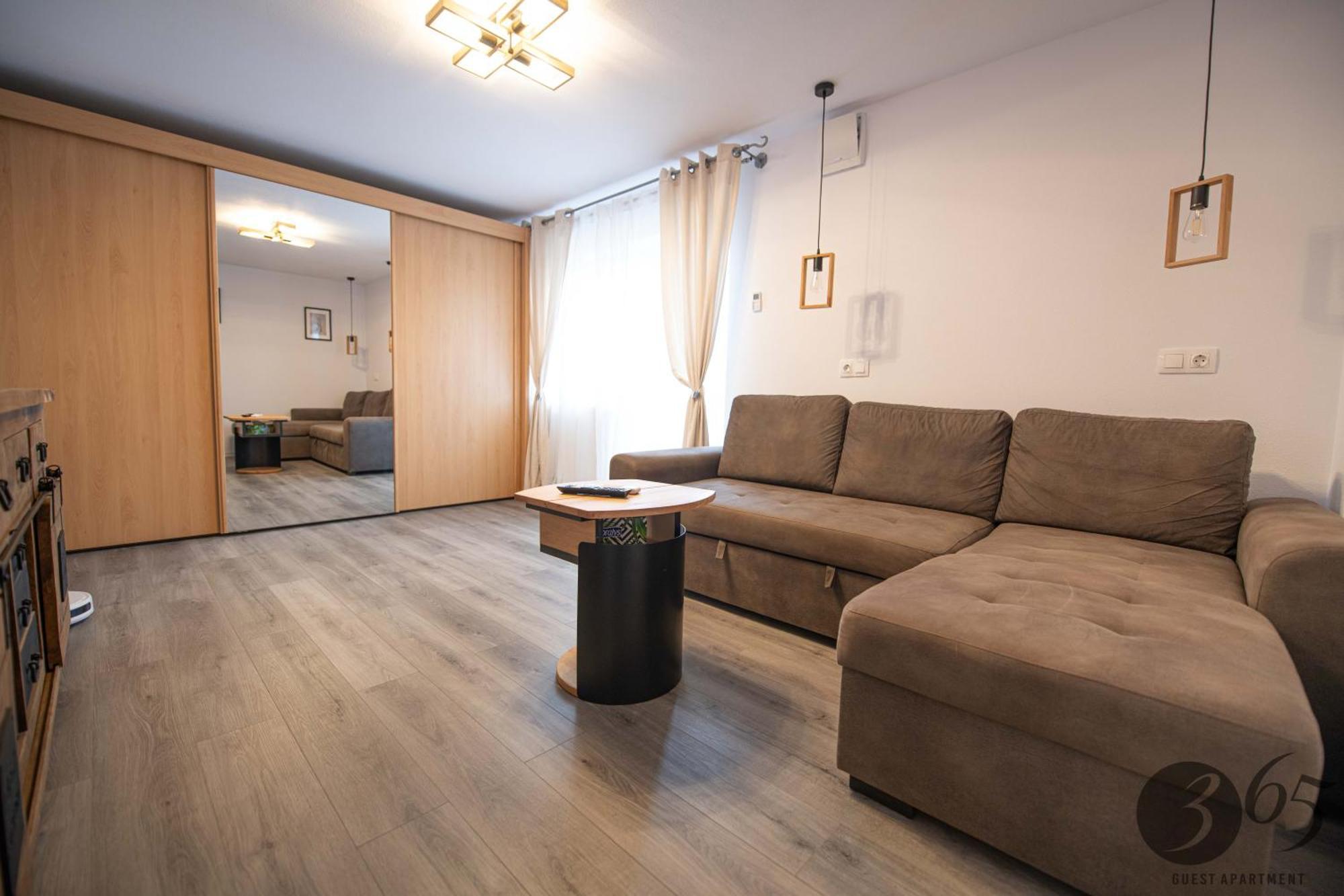 365 Guest Apartment هونيدوارا المظهر الخارجي الصورة